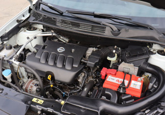 Подержанный автомобиль Nissan Qashqai 2012 года (10 фото)