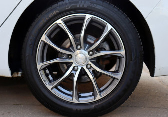 Подержанный автомобиль Hyundai Avante Sedan 2012 года (9 фото)