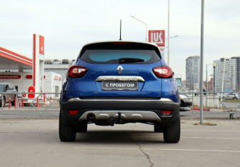 Подержанный автомобиль Renault Kaptur 2020 года (6 фото)