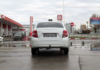 Подержанный автомобиль LADA (ВАЗ) Granta Sedan 2024 года (6 фото)