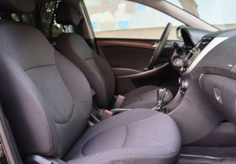 Подержанный автомобиль Hyundai Solaris Sedan 2016 года (10 фото)