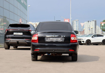 Подержанный автомобиль LADA (ВАЗ) Priora Sedan 2008 года (6 фото)