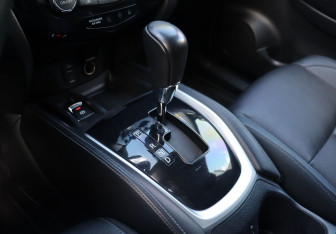 Подержанный автомобиль Nissan Qashqai 2016 года (21 фото)