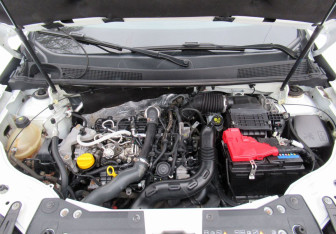 Подержанный автомобиль Renault Duster 2021 года (10 фото)