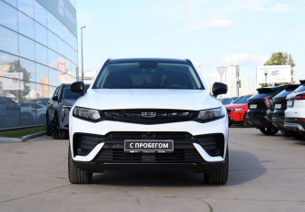 Подержанный автомобиль Geely Tugella 2021 года (2 фото)