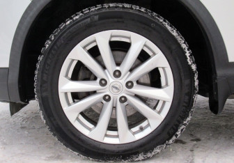 Подержанный автомобиль Nissan Qashqai 2017 года (9 фото)