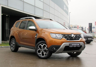 Подержанный автомобиль Renault Duster 2021 года (3 фото)