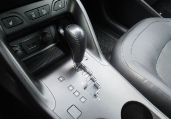 Подержанный автомобиль Hyundai ix35 2014 года (20 фото)