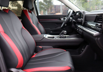 Подержанный автомобиль Haval H3 2024 года (12 фото)