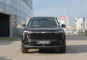 Подержанный автомобиль Geely Atlas 2024 года (2 фото)