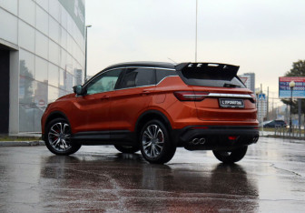 Подержанный автомобиль Geely Coolray 2020 года (7 фото)