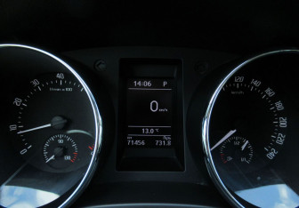 Подержанный автомобиль Skoda Yeti 2014 года (18 фото)