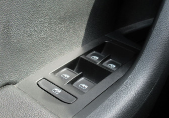 Подержанный автомобиль Skoda Octavia Liftback 2018 года (16 фото)