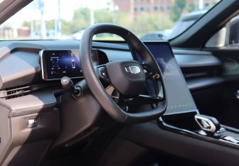 Подержанный автомобиль Geely Cityray 2024 года (16 фото)