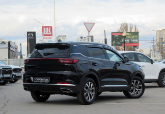 Подержанный автомобиль Chery Tiggo 7 Pro Max 2022 года (5 фото)