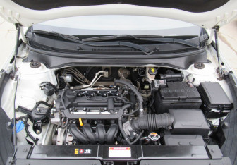 Подержанный автомобиль Kia Rio Hatchback 2018 года (19 фото)