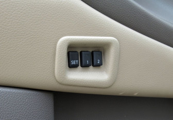 Подержанный автомобиль Nissan Murano Suv 2012 года (23 фото)