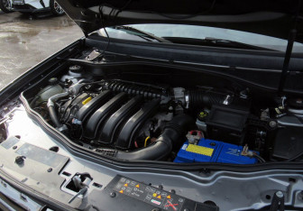 Подержанный автомобиль Renault Duster 2020 года (10 фото)