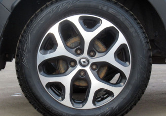 Подержанный автомобиль Renault Kaptur 2017 года (9 фото)