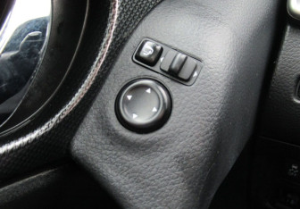 Подержанный автомобиль Nissan X-Trail 2016 года (16 фото)