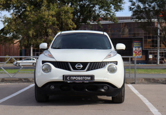 Подержанный автомобиль Nissan Juke 2013 года (2 фото)