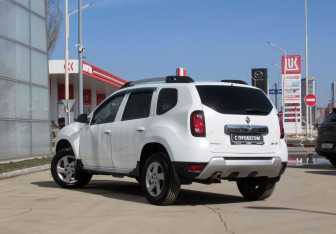 Подержанный автомобиль Renault Duster 2018 года (7 фото)