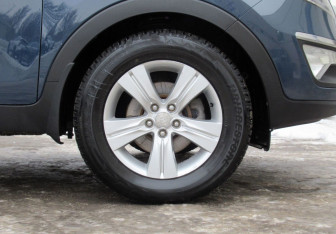 Подержанный автомобиль Kia Sportage 2011 года (9 фото)