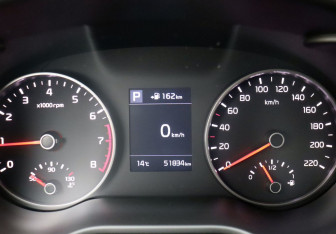 Подержанный автомобиль Kia Rio Sedan 2020 года (14 фото)