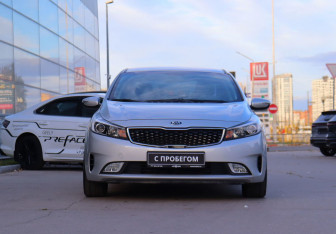 Подержанный автомобиль Kia Cerato Sedan 2018 года (2 фото)