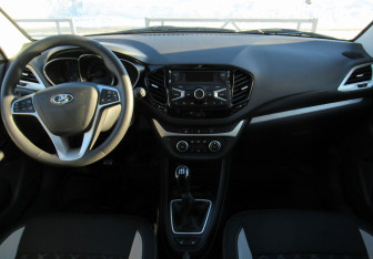 Подержанный автомобиль LADA (ВАЗ) Vesta Wagon 2019 года (15 фото)