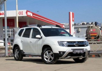 Подержанный автомобиль Renault Duster 2018 года (3 фото)