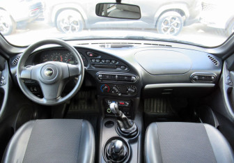 Подержанный автомобиль Chevrolet Niva 2014 года (13 фото)