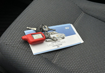 Подержанный автомобиль LADA (ВАЗ) 2114 2011 года (15 фото)