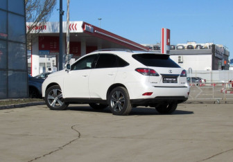 Подержанный автомобиль Lexus RX 2014 года (7 фото)