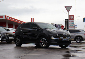 Подержанный автомобиль Kia Sportage 2020 года (3 фото)