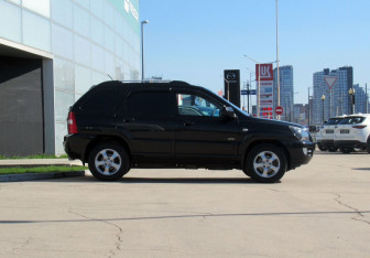 Подержанный автомобиль Kia Sportage 2008 года (4 фото)