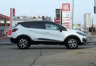 Подержанный автомобиль Renault Kaptur 2017 года (4 фото)