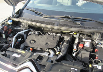 Подержанный автомобиль Citroen C5 Aircross 2021 года (19 фото)