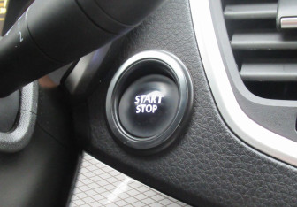 Подержанный автомобиль LADA (ВАЗ) Vesta Wagon 2024 года (14 фото)