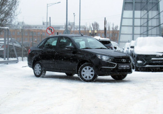 Подержанный автомобиль LADA (ВАЗ) Granta Sedan 2022 года (3 фото)