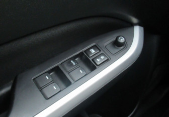 Подержанный автомобиль Suzuki Vitara 2018 года (15 фото)