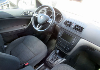 Подержанный автомобиль Skoda Yeti 2014 года (12 фото)