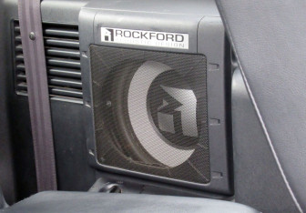 Подержанный автомобиль Mitsubishi Pajero 2008 года (22 фото)