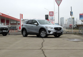 Подержанный автомобиль Mazda CX-5 2015 года (3 фото)