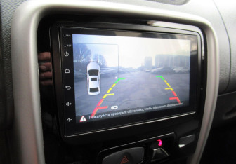 Подержанный автомобиль Renault Duster 2014 года (18 фото)