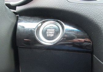 Подержанный автомобиль Kia Sorento 2017 года (15 фото)