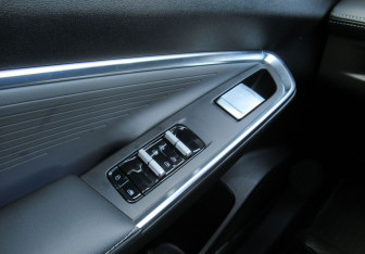 Подержанный автомобиль Geely Cityray 2024 года (16 фото)