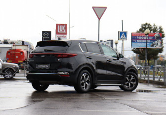 Подержанный автомобиль Kia Sportage 2020 года (5 фото)