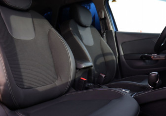 Подержанный автомобиль Renault Kaptur 2020 года (11 фото)