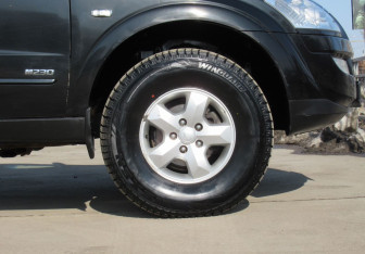 Подержанный автомобиль SsangYong Kyron 2012 года (6 фото)